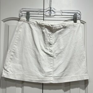 J. Galt ( Brandy Melville) White Cotton Women’s Mini Skirt- Size S NEW